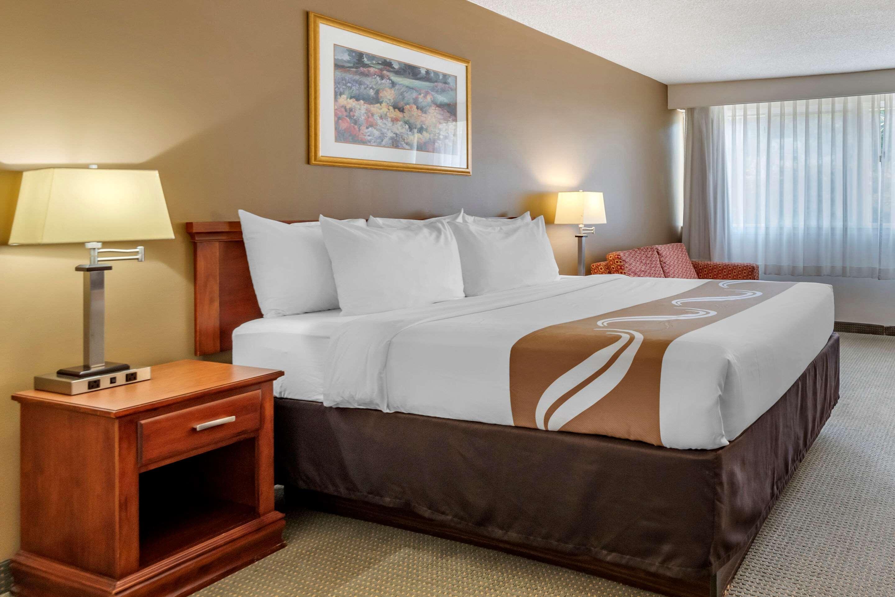 Quality Inn & Suites Vestal Binghamton Near University Exterior foto